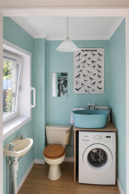 The turquoise utility room and second WC